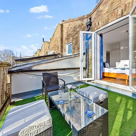Balcony Blue Theme 1 Bedroom Central London Luxury Flat Near Hyde Park! Accommodates Up To 6! Double Sofa Bed And Next To Station! Bagian luar foto