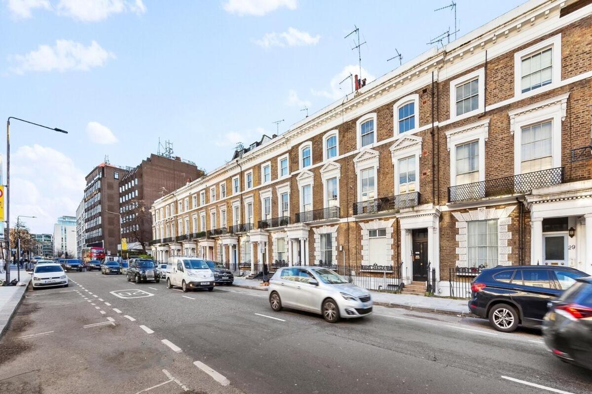 Balcony Blue Theme 1 Bedroom Central London Luxury Flat Near Hyde Park! Accommodates Up To 6! Double Sofa Bed And Next To Station! Bagian luar foto